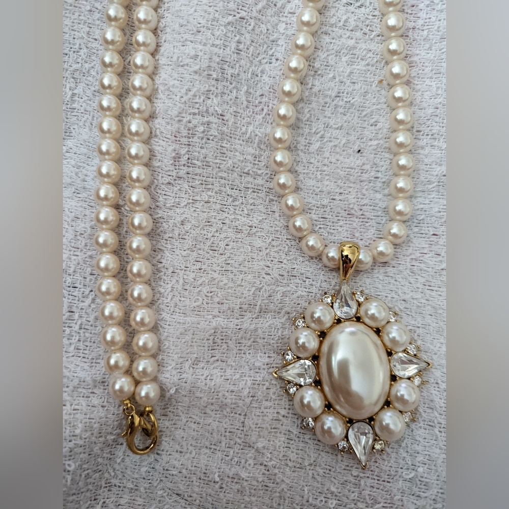 Vintage Costume necklace